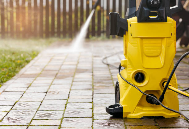 Playground Equipment Cleaning in Alton, TX